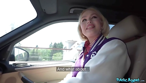 Mature woman fucking and taking facial