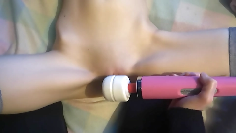 Sexy young chick gets banged from the cum