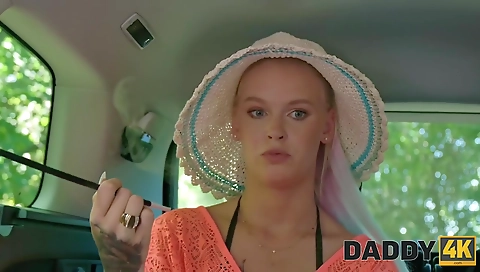 Sultry slut loves to work you