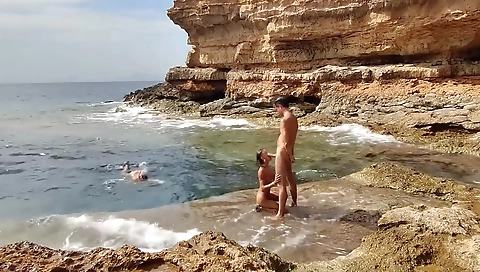 Smoking hot girlfriend's pussy is fucked equipment inflatable enlistser