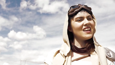 Hotest pornstar nad detective & sex