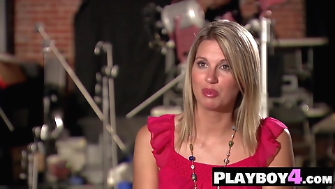 Big booty blonde gets a facial cumshot